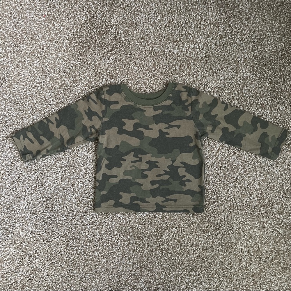 Garanimals Green Camouflage Print Long Sleeve Size 18 Months